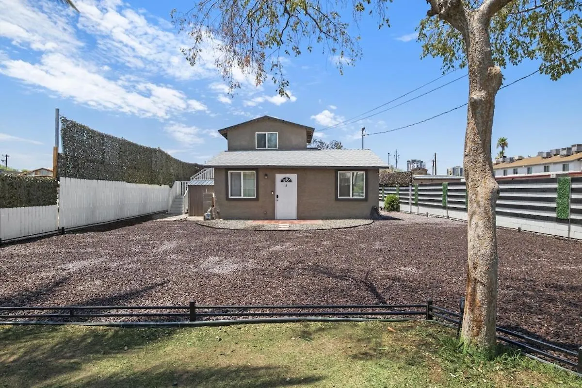 Your Downtown Cozy Studio With Backyard Unit C Phoenix